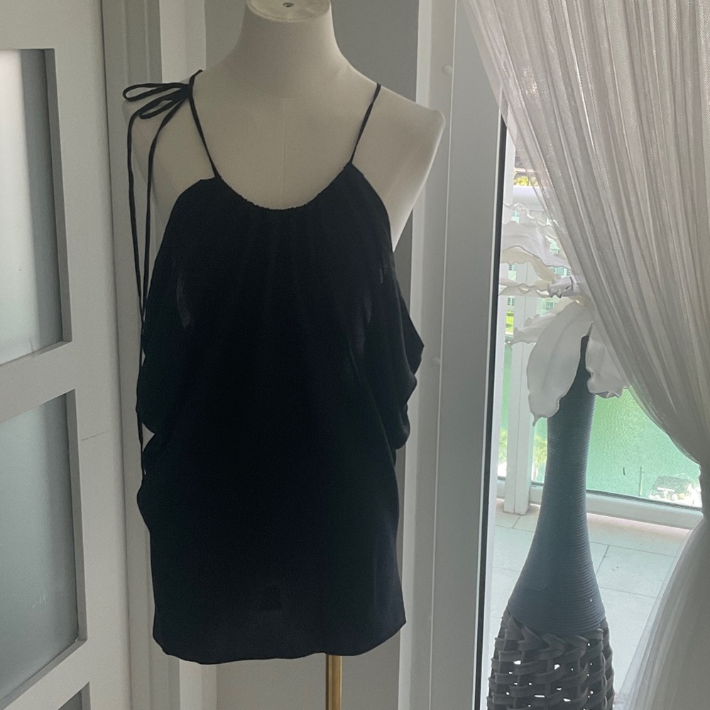Elegant Yves Saint Laurent Black Long Top sz 40